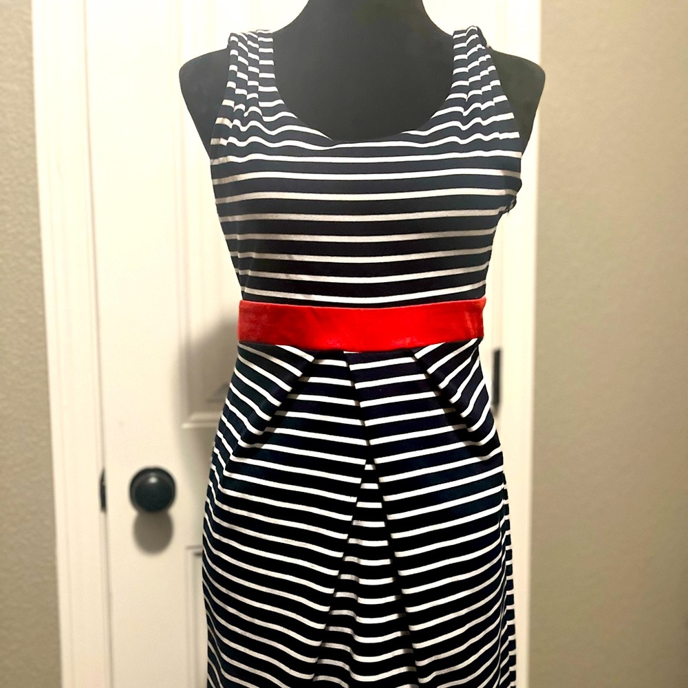 Navy blue and red ribbon, navy vibes!! Dress